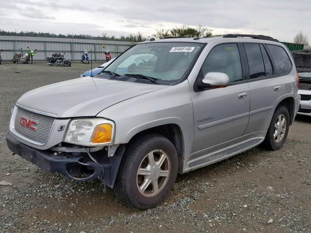 1GKES63M652382035 - 2005 GMC ENVOY DENA SILVER photo 2