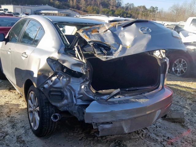 JM1BL1U59B1369223 - 2011 MAZDA 3 S SILVER photo 9