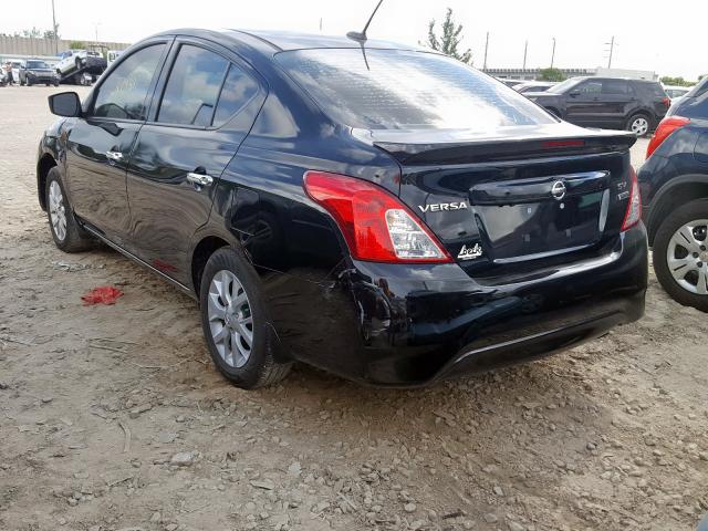 3N1CN7AP3HL866912 - 2017 NISSAN VERSA S BLACK photo 3