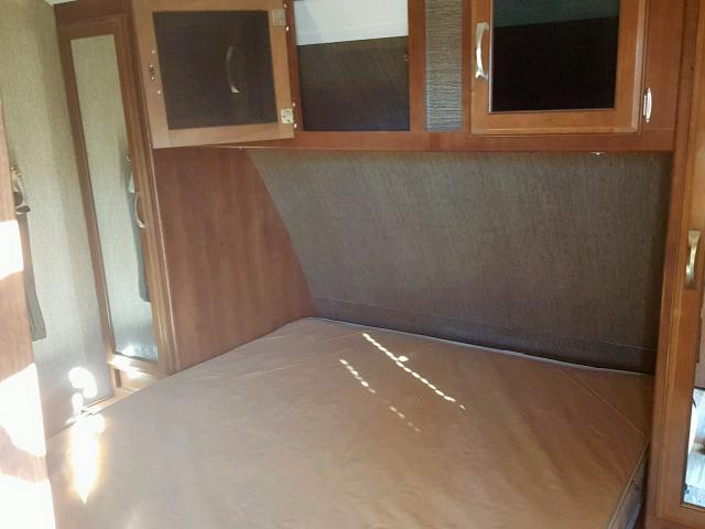 4YDT25122HK415631 - 2017 KEYSTONE PASSPORT 棕色 照片 5