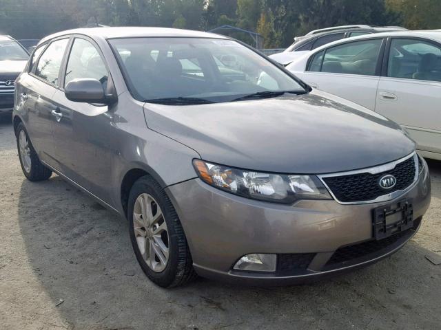 KNAFU5A27B5417923 - 2011 KIA FORTE EX SILVER photo 1