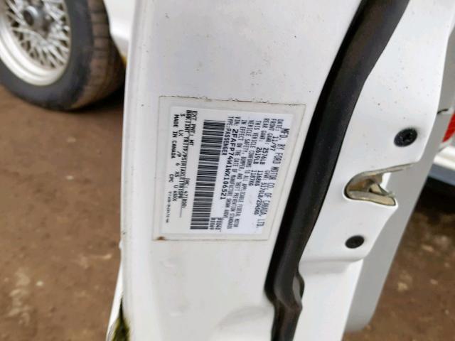 2FAFP74W1WX106521 - 1998 FORD CROWN VICT WHITE photo 10