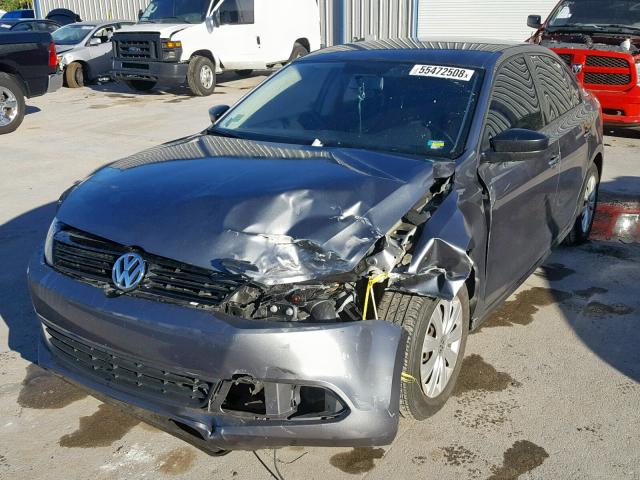 3VW2K7AJ9EM329932 - 2014 VOLKSWAGEN JETTA BASE GRAY photo 2