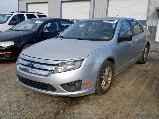 3FAHP0GA5BR341044 - 2011 FORD FUSION S SILVER photo 2