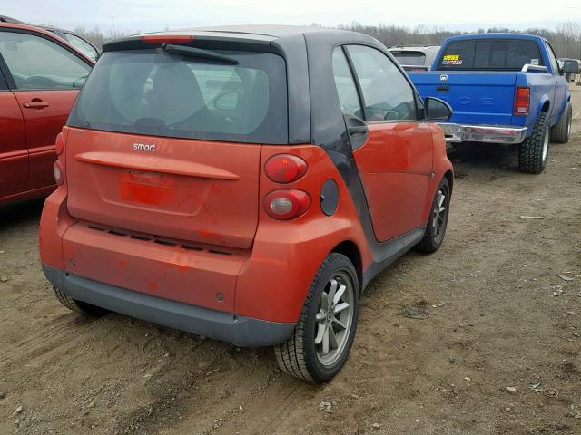 WMEEJ31X48K177393 - 2008 SMART FORTWO PUR RED photo 4