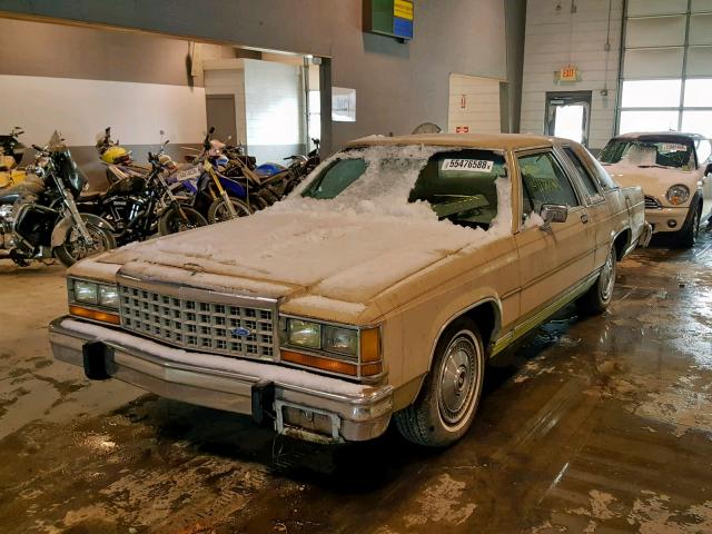 2FABP42F9GX225662 - 1986 FORD LTD CROWN TAN photo 2