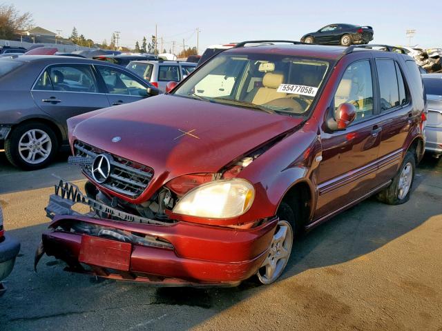 4JGAB54E3YA196728 - 2000 MERCEDES-BENZ ML 320 MAROON photo 2