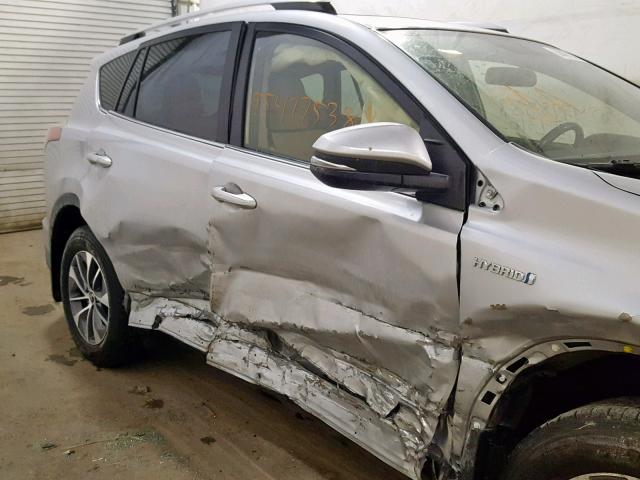 JTMRJREV8GD019427 - 2016 TOYOTA RAV4 HV XL SILVER photo 9