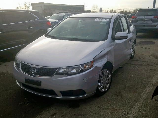 KNAFU4A2XB5398181 - 2011 KIA FORTE EX SILVER photo 2