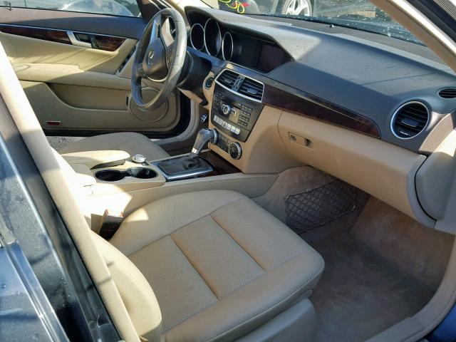 WDDGF4HB8ER309119 - 2014 MERCEDES-BENZ C 250 GRAY photo 5