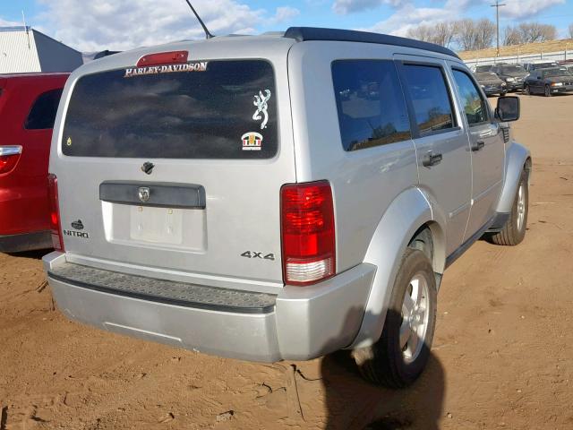 1D8GU28K98W156875 - 2008 DODGE NITRO SXT SILVER photo 4