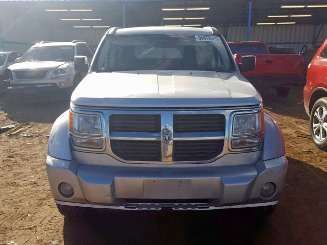 1D8GU28K98W156875 - 2008 DODGE NITRO SXT SILVER photo 9