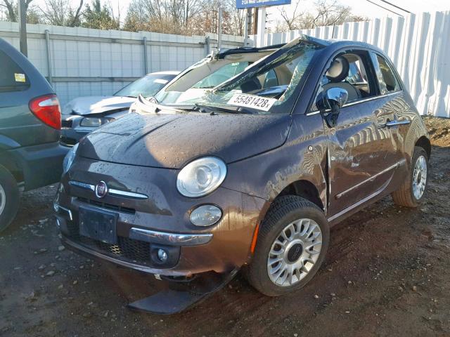 3C3CFFCR2CT187858 - 2012 FIAT 500 LOUNGE BROWN photo 2