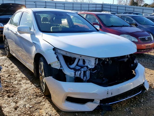 JHMCR6F30HC003710 - 2017 HONDA ACCORD HYB WHITE photo 1