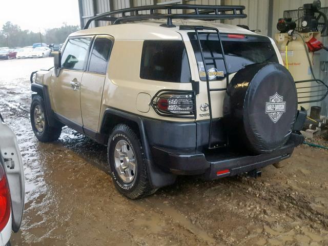 JTEBU11F38K016646 - 2008 TOYOTA FJ CRUISER TAN photo 3