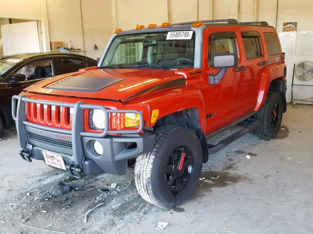 5GTDN13E278243667 - 2007 HUMMER H3 RED photo 2