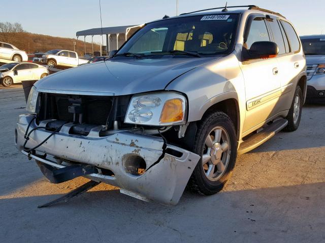 1GKDT13S842139951 - 2004 GMC ENVOY SILVER photo 2