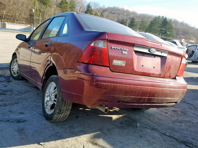 1FAHP34N77W125452 - 2007 FORD FOCUS ZX4 RED photo 3