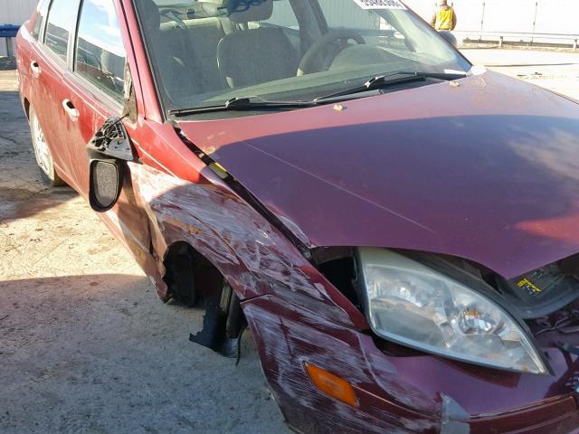 1FAHP34N77W125452 - 2007 FORD FOCUS ZX4 RED photo 9