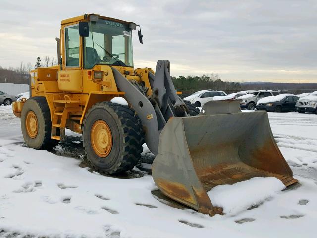 L90DV64224 - 2000 VOLVO L90D Q/C YELLOW photo 1