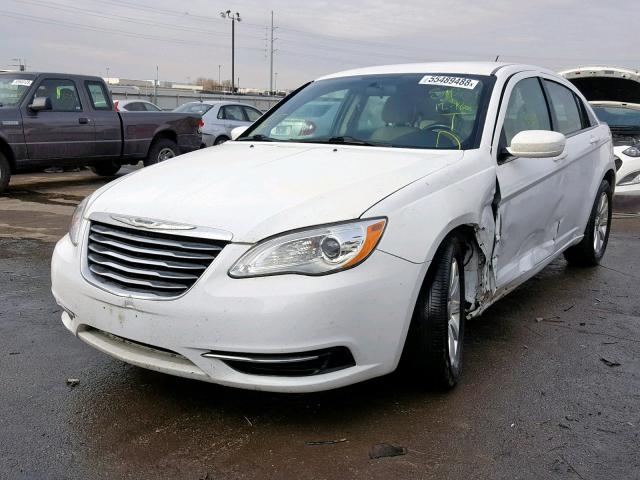 1C3BC1FG6BN548041 - 2011 CHRYSLER 200 TOURIN WHITE photo 2