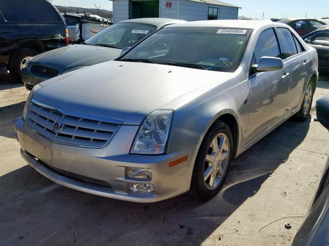 1G6DW677770154160 - 2007 CADILLAC STS SILVER photo 2