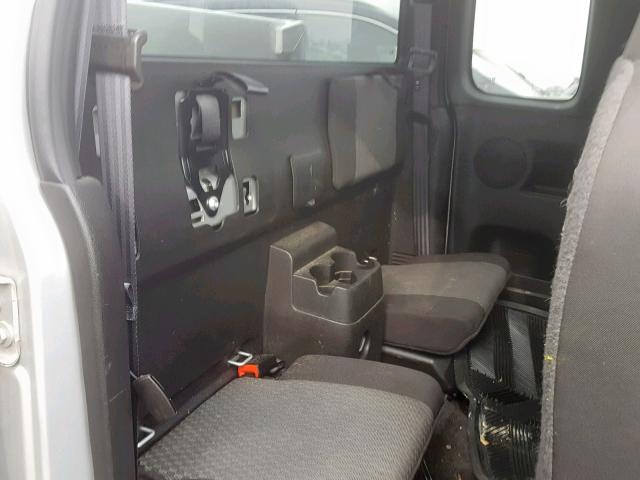 1GCESCF94C8105234 - 2012 CHEVROLET COLORADO L SILVER photo 6