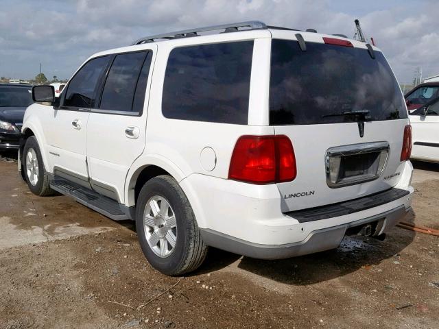 5LMFU27R74LJ22799 - 2004 LINCOLN NAVIGATOR 白色 照片 3