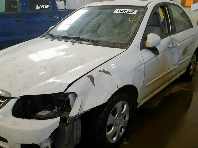 KNAFE221595638898 - 2009 KIA SPECTRA EX WHITE photo 9