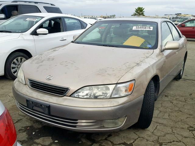 JT8BF28G8X5057630 - 1999 LEXUS ES 300 GOLD photo 2