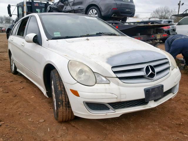 4JGCB65E96A035052 - 2006 MERCEDES-BENZ R 350 WHITE photo 1