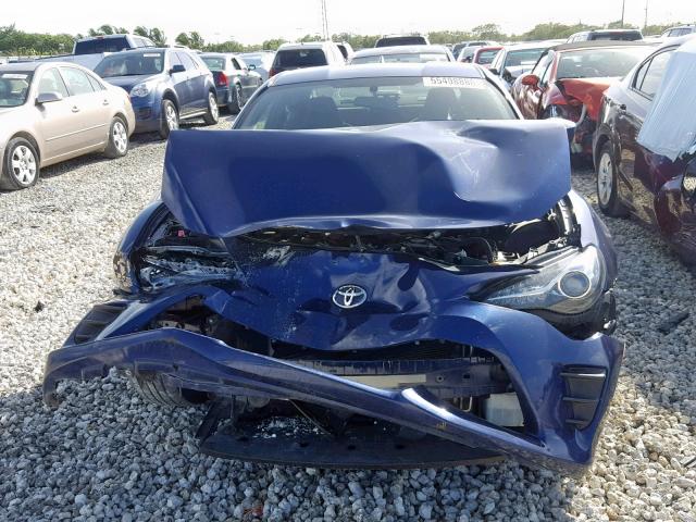 JF1ZNAA16H8702333 - 2017 TOYOTA 86 BASE BLUE photo 9