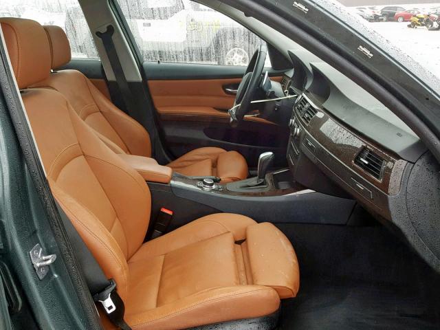 WBAPN7C52BA947986 - 2011 BMW 335 D GREEN photo 5