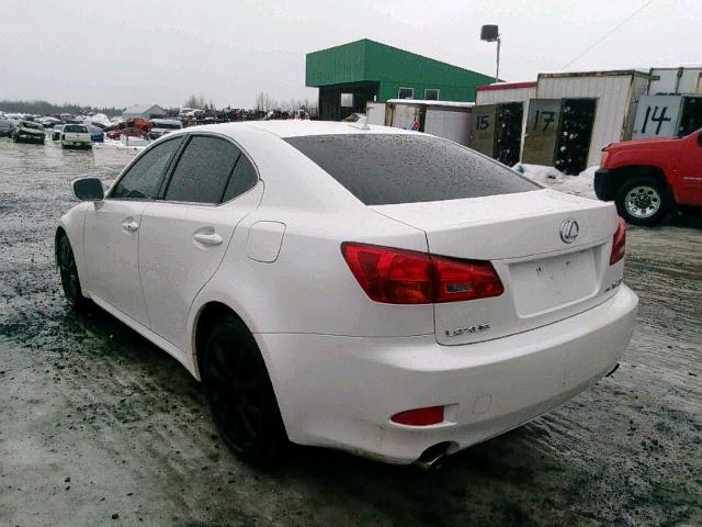 JTHCK262182025340 - 2008 LEXUS IS 250 WHITE photo 3