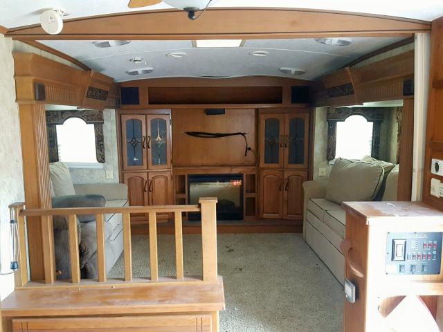 4YDF37521C4700320 - 2012 KEYSTONE MONTANA WHITE photo 6