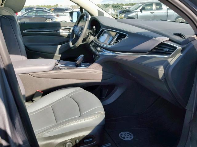 5GAEVBKW0JJ212673 - 2018 BUICK ENCLAVE PR GRAY photo 5