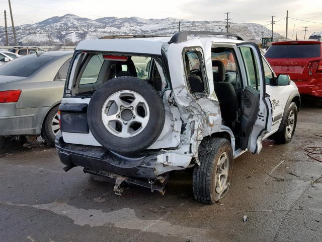 2CNBJ734026929866 - 2002 CHEVROLET TRACKER ZR WHITE photo 4