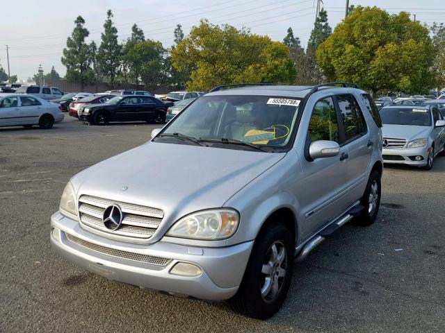 4JGAB57E03A445359 - 2003 MERCEDES-BENZ ML 350 SILVER photo 2