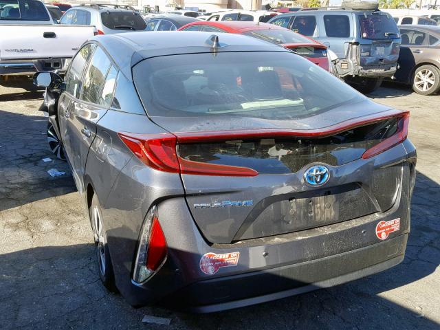 JTDKARFP2H3036717 - 2017 TOYOTA PRIUS PRIM 灰色 照片 3