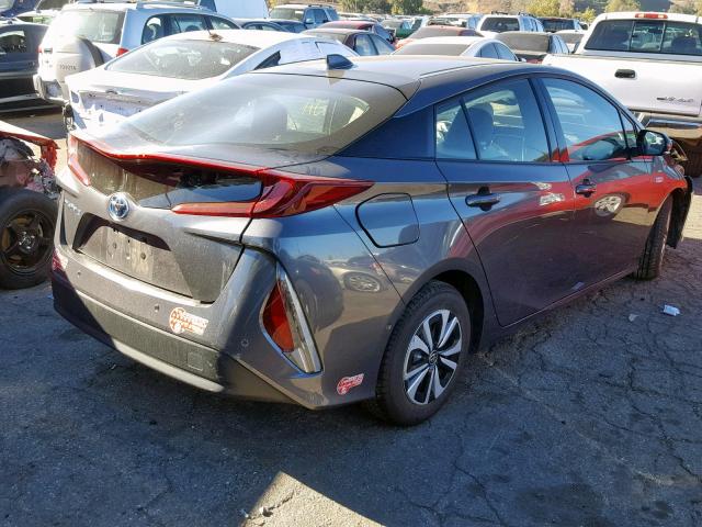 JTDKARFP2H3036717 - 2017 TOYOTA PRIUS PRIM 灰色 照片 4
