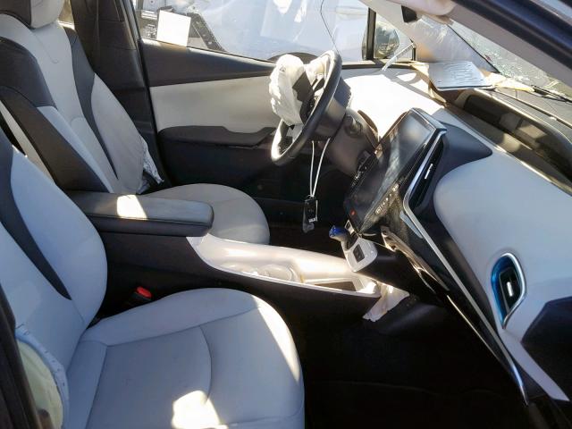 JTDKARFP2H3036717 - 2017 TOYOTA PRIUS PRIM 灰色 照片 5