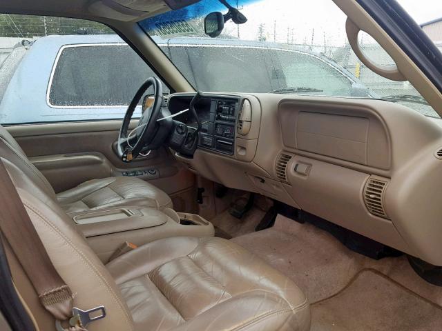 1GKEK13R8XJ735396 - 1999 GMC DENALI BEIGE photo 5