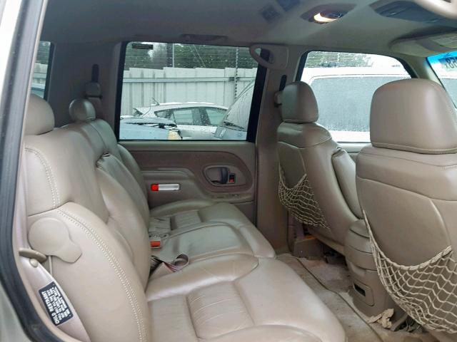 1GKEK13R8XJ735396 - 1999 GMC DENALI BEIGE photo 6