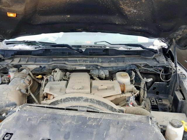 3C6UR5DL5GG307220 - 2016 RAM 2500 SLT შავი ფოტო 7