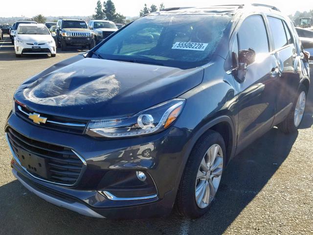 3GNCJMSB4JL220236 - 2018 CHEVROLET TRAX PREMI GRAY photo 2