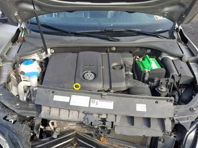 1VWAP7A31EC008161 - 2014 VOLKSWAGEN PASSAT S SILVER photo 7