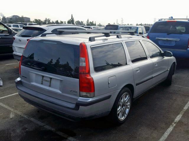 YV1SW53D921191945 - 2002 VOLVO V70 T5 TUR SILVER photo 4