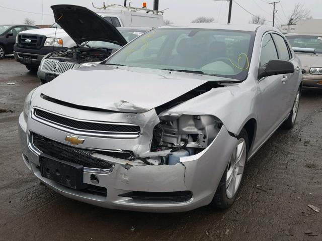 1G1ZB5E01CF251546 - 2012 CHEVROLET MALIBU LS 银色 照片 2