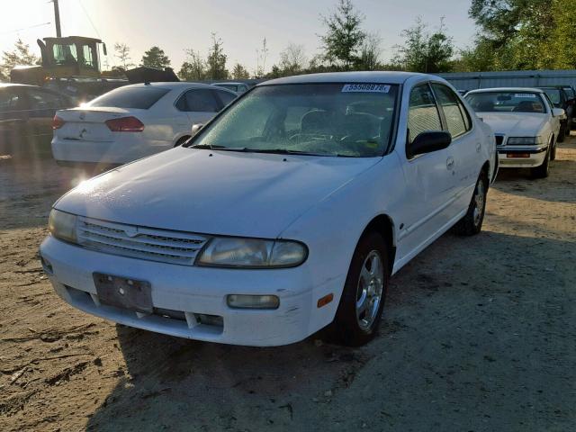 1N4BU31DXVC231127 - 1997 NISSAN ALTIMA XE WHITE photo 2