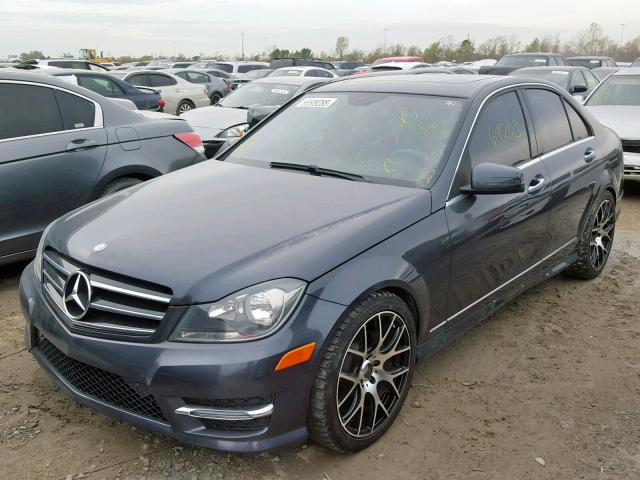 WDDGF4HB3ER314292 - 2014 MERCEDES-BENZ C 250 GRAY photo 2